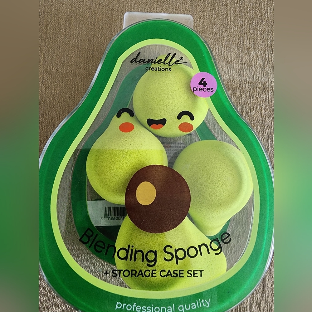 Danielle Creations 4 pz Blending Sponge